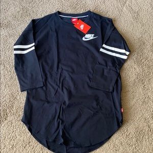 NWT Nike long 3/4 sleeve